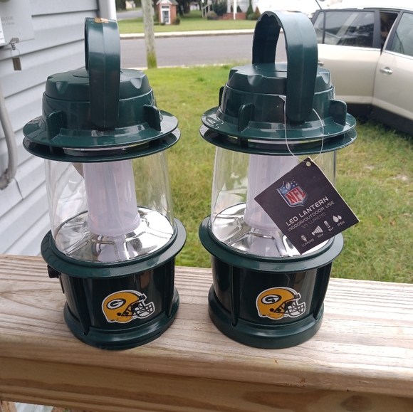 🆕NFL | 2 Green Bay Packers LED Lanterns Indoor Outdoor Use - 125 Lumens - Picture 9 of 10